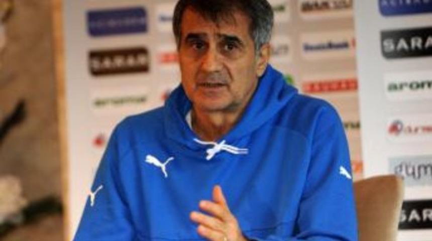 BURSASOR-G&Uuml;NEŞ: "Hİ&Ccedil;BİR OYUNCU VATAN HAİNİ DEĞİLDİR"