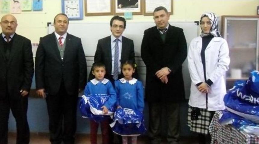 Saraykent Sydv&rsquo;den &Ouml;ğrencilere Kıyafet Yardımı