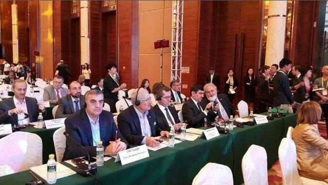 Başkan Toçoğlu Asya Belediyeleri Toplantısına Katıldı