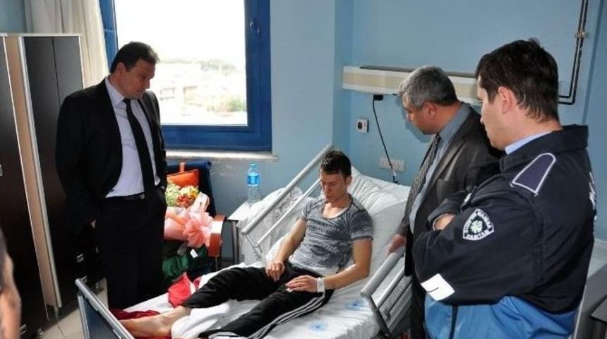 İra&rsquo;dan Zabıta Memuruna Ge&ccedil;miş Olsun Ziyareti