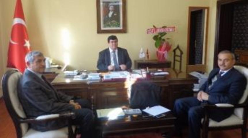 Tmo Yerk&ouml;y Şube M&uuml;d&uuml;r&uuml; Topuksuz Sorugun Kaymakamı Arslantaş&rsquo;ı Ziyaret Etti