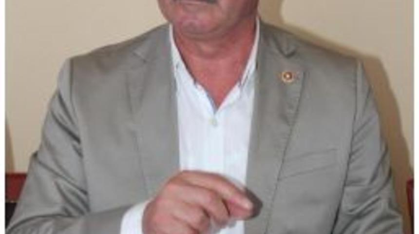 CHP'Lİ HAVUT&Ccedil;A BALIKESİR'İN ARSENİKLİ SUYUNU MECLİS'E TAŞIDI