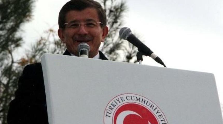 DAVUTOĞLU: PARALEL &Ccedil;ETE KILI&Ccedil;DAROĞLU'NU MİT'E SALDIRTIYOR (4)