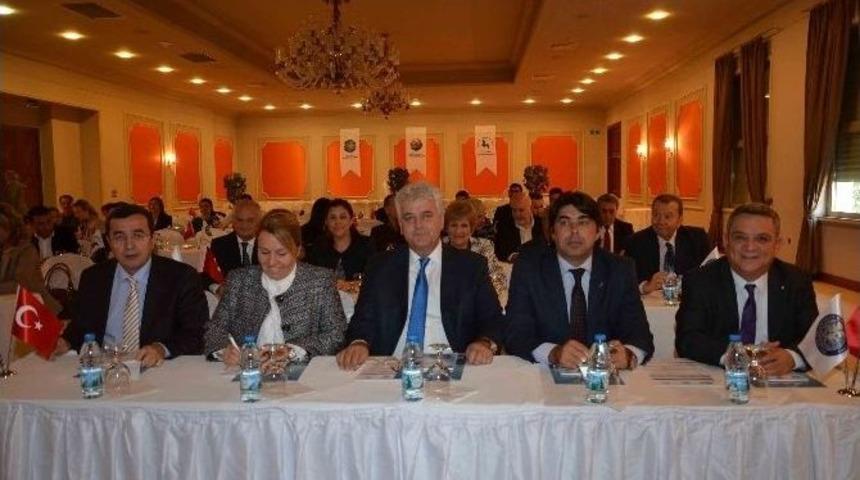 Belediye Birliklerinden Kuşadası&rsquo;nda Ortak Toplantı