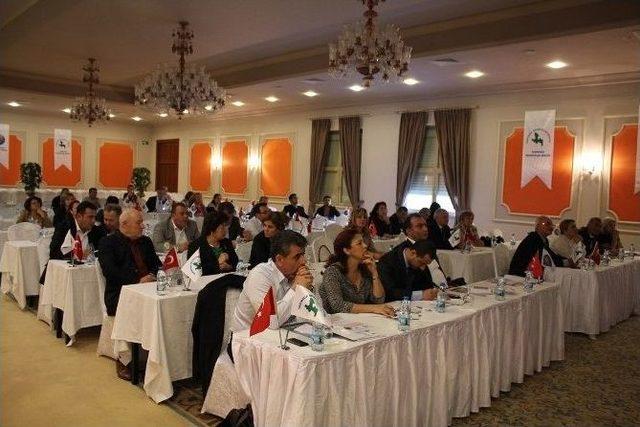 Urla Belediyesi Mevzuat Bilgilendirme Toplantısına Katıldı