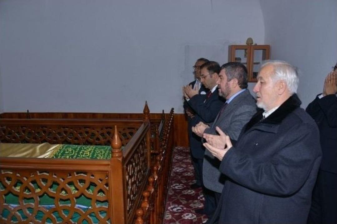 Antalya Valisi T&uuml;rker, Elmalı İl&ccedil;esini Ziyaret Etti