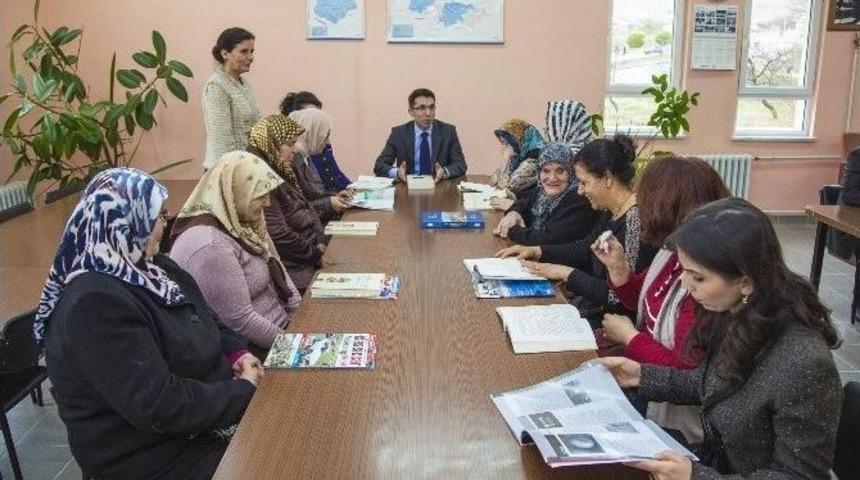 Sadrazam Mehmet Paşa K&uuml;t&uuml;phanesi T&uuml;rkiye Birincisi Oldu