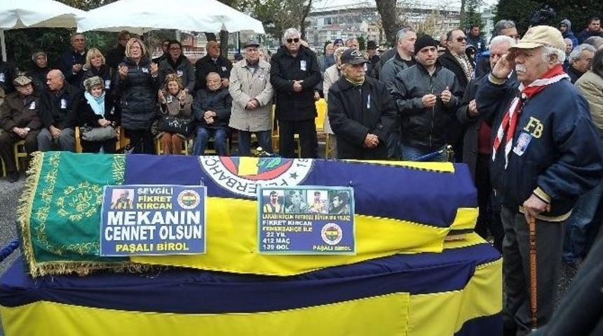 Fenerbah&ccedil;e K&uuml;&ccedil;&uuml;k Fikret&rsquo;i Uğurluyor