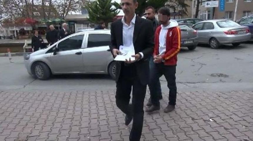 SIRP TARAFTAR CİNAYETİNDE G&Ouml;ZALTINA ALINAN 1 KİŞİ SAĞLIK KONTROL&Uuml;NDEN GE&Ccedil;İRİLDİ (1)