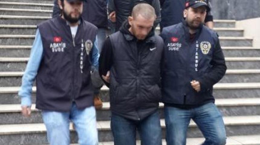 KUYUMCUYU SOYANLARI KİRALIK ARABANIN PLAKASI ELE VERDİ