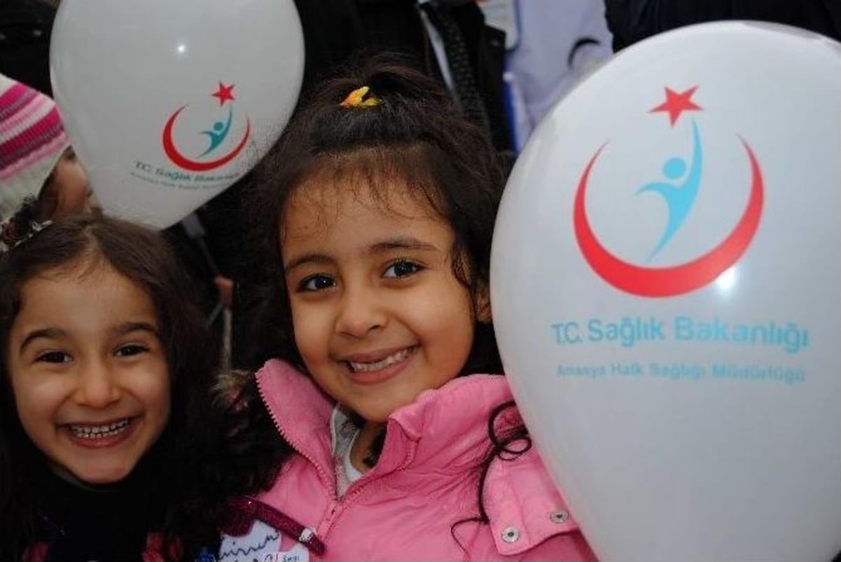 Amasyalı &Ccedil;ocuklara Diş Sağlığı Eğitimi