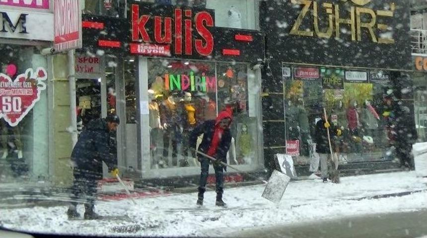 Belediye’nin Kar Mesai Başladı