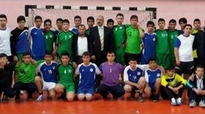 Yozgat&rsquo;ta Hentbola İlgi Artıyor