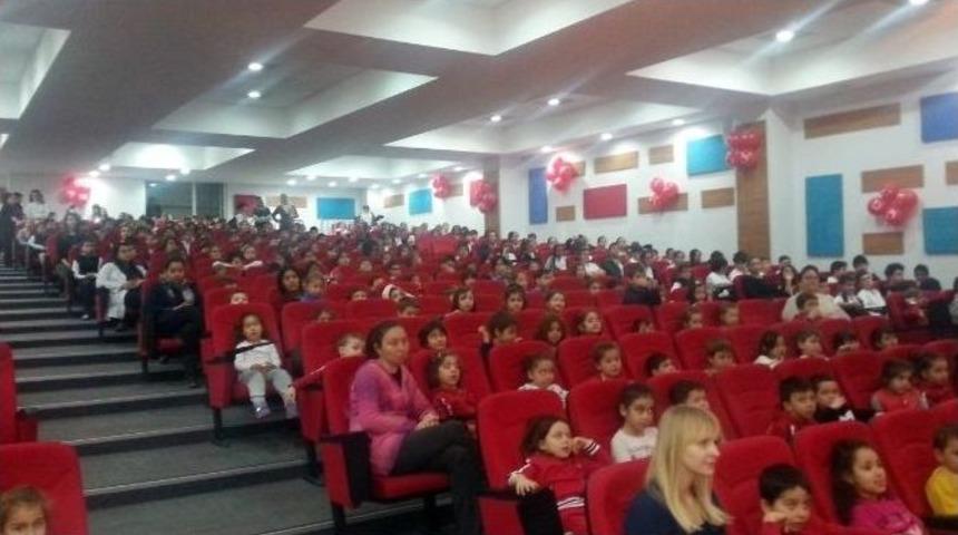 Ankara Bah&ccedil;eşehir Koleji&rsquo; Nin Minik &Ouml;ğrencilerine Diş Sağlığı Eğitimi