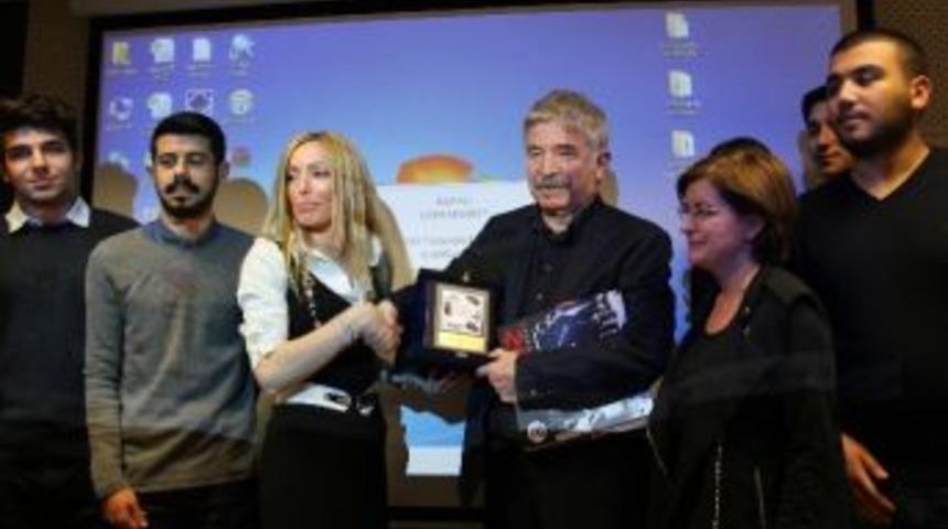 Ali Kırca, İstanbul Aydın &Uuml;niversitesi&rsquo;nde Yeni Kitabını Tanıttı