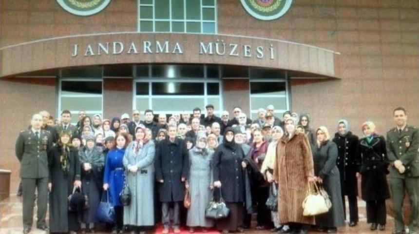 Şehit Aileleri Ve Gazilere Başkent Gezisi