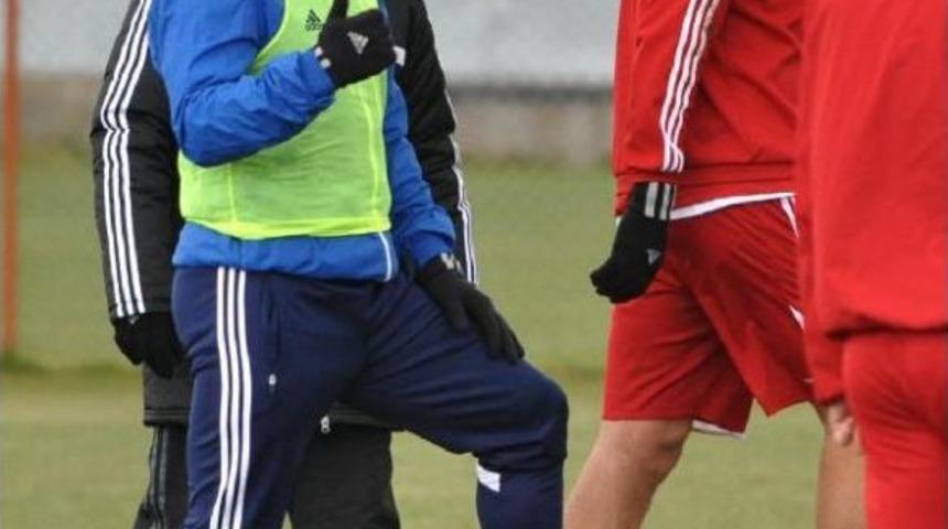 SİVASSPOR, MERSİN İDMANYURDU MA&Ccedil;I HAZIRLIKLARINI S&Uuml;RD&Uuml;RD&Uuml;