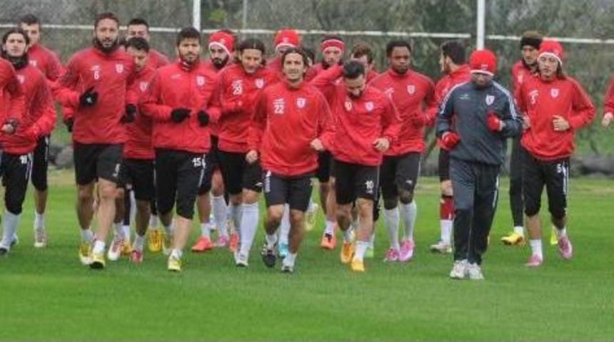 SAMSUNSPOR'DA Y&Ouml;NETİM OLAĞAN&Uuml;ST&Uuml; GENEL KURULU KARARI ALDI