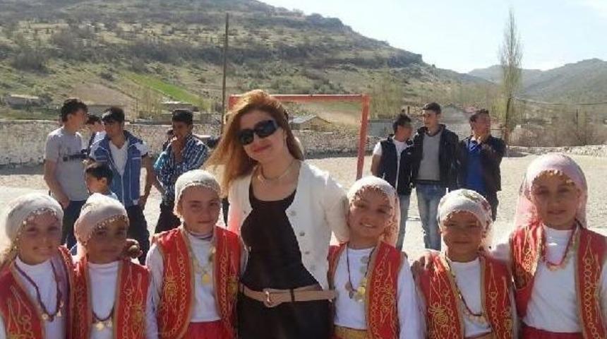 Yolcu otob&uuml;s&uuml; ile minib&uuml;s &ccedil;arpıştı: 2 &ouml;l&uuml;,11 yaralı (2)