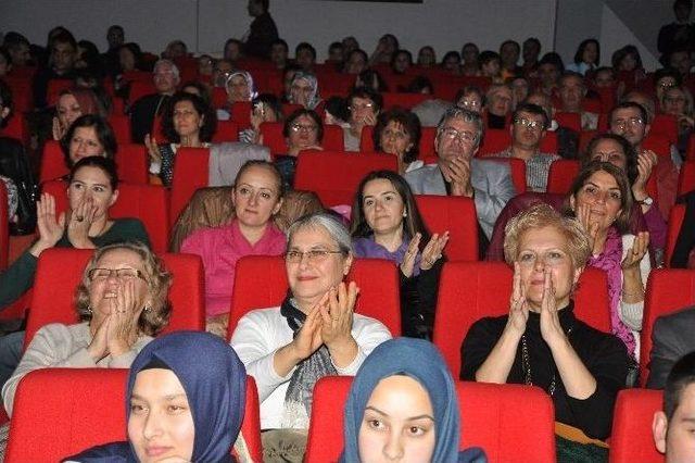 Öğretmenler Türkü Ziyafeti Yaşattı