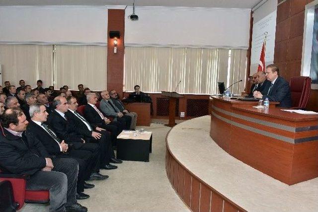 G&uuml;m&uuml;şhane Merkez İl&ccedil;e K&ouml;ylere Hizmet G&ouml;t&uuml;rme Birliği Genel Kurul Toplantısı Yapıldı 1