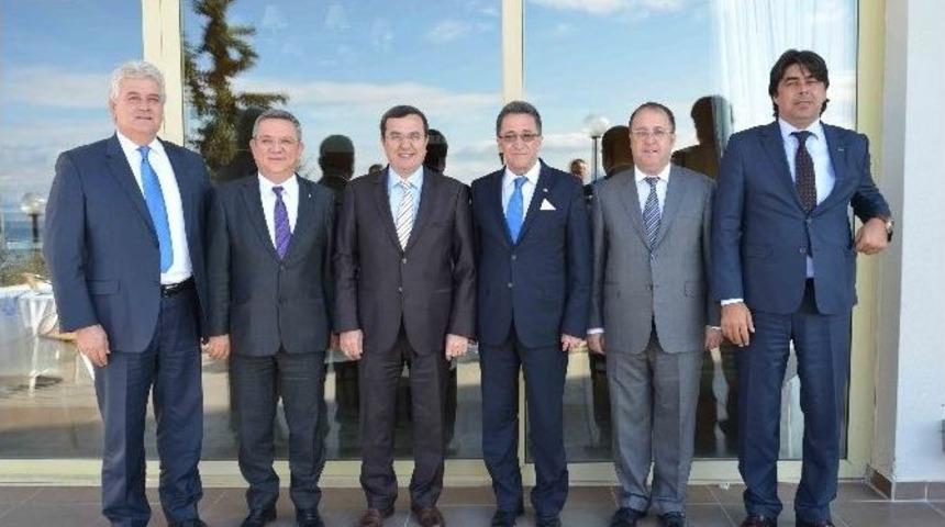 Kıyı Egeli Başkanlardan, Kayalı&rsquo;ya Ziyaret