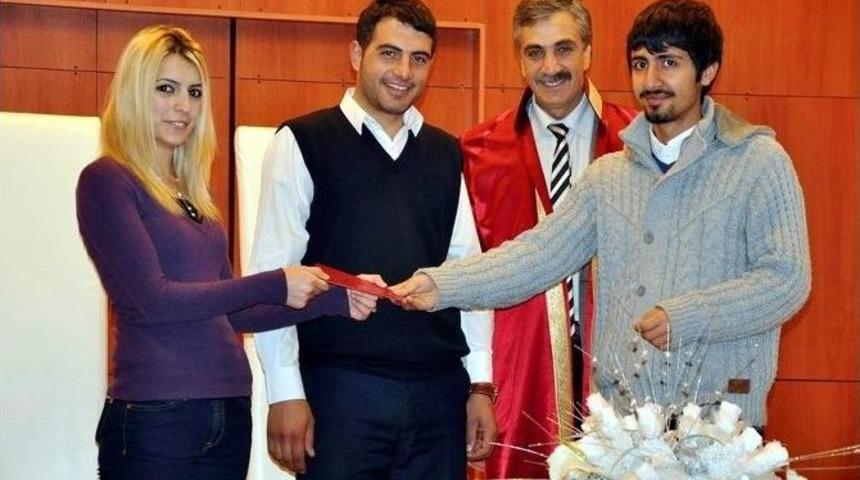 Kazada &Ouml;len Otob&uuml;s Şof&ouml;r&uuml;n&uuml;n Nikahı 11.12.13 Tarihinde Kıyılmıştı