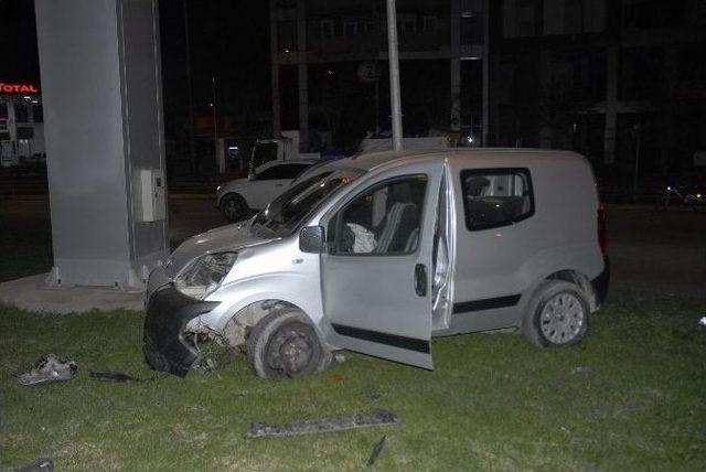 Eskişehir’de Trafik Kazası: 3 Yaralı