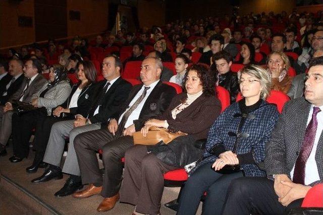 Aydın Emniyeti Tiyatro Oyunu İle Madde Bağımlılığına Dikkat &Ccedil;ekiyor 2