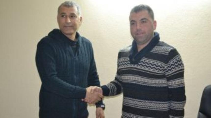 &Ccedil;erkezk&ouml;yspor&rsquo;a Yeni Teknik Direkt&ouml;r