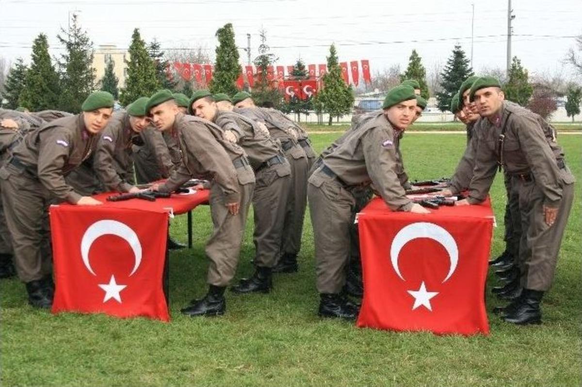 D&uuml;zce&rsquo;de Kısa D&ouml;nem Erler Yemin Etti