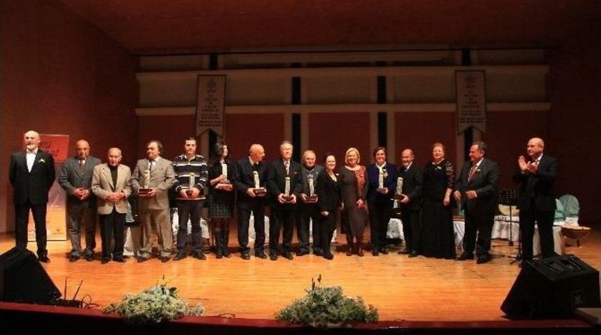 Konak&rsquo;ta Unutulmaz Vefa Gecesi