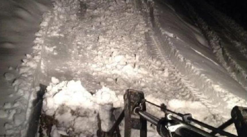 Mahsur kalan çobanlar kurtarılmayı bekliyor