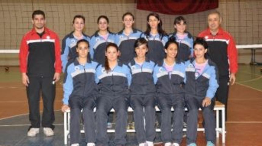 Dicle&rsquo;nin Sultanları Voleybolda Lige Galibiyetle Başladı
