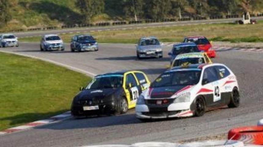 İzmir Park&rsquo;ta Tosfed Pist Kupası&rsquo;nın Final Zamanı