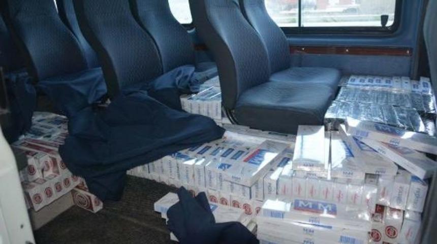 Yıldızeli'de 12 bin paket ka&ccedil;ak sigara ele ge&ccedil;irildi