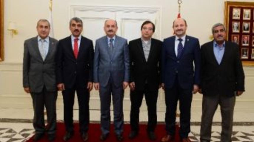 Kilis Milletvekillerinden Sağlık Bakanı M&uuml;ezzinoğlu&rsquo;na Ziyaret