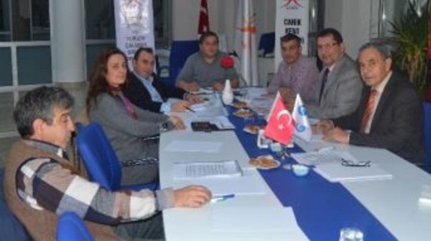 Bayanlar Yemeklerini Yarıştıracak