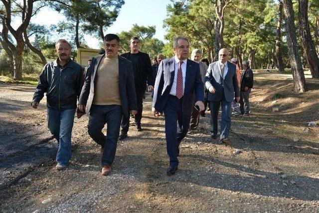 Başkan B&ouml;cek Doyran&rsquo;daki &Ccedil;alışmaları Yerinde İnceledi 1