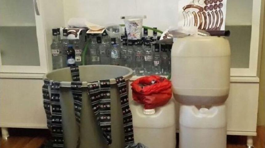 Bağcılar&rsquo;da Sahte İ&ccedil;ki Operasyonu