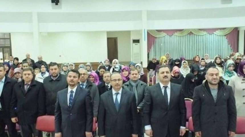 Boz&uuml;y&uuml;k&rsquo;te &rsquo;&ccedil;ocuğumu İnternette Kaybettim&rsquo; Semineri