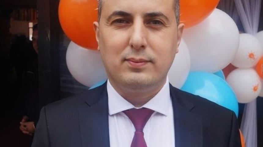 Ak Parti Sarıg&ouml;l İl&ccedil;e Başkanı Toy G&uuml;ven Tazeledi