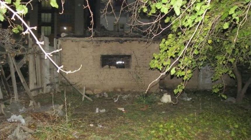 &Ccedil;akmak Gazı &Ccedil;eken &Ccedil;ocuk &Ouml;ld&uuml;