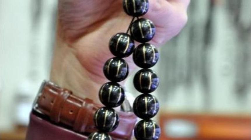 Sahte Tespih Davasında Oltu Taşı Satıcısı Beraat Etti