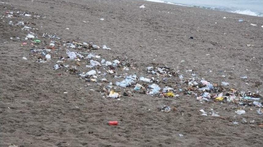 Ak&ccedil;akoca&rsquo;da Kumsallar Yine &Ccedil;&ouml;pl&uuml;ğe D&ouml;nd&uuml;