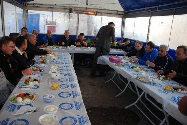 Kaymakam Hem Spor Yapıyor Hem De K&ouml;yleri Ziyaret Ediyor 1