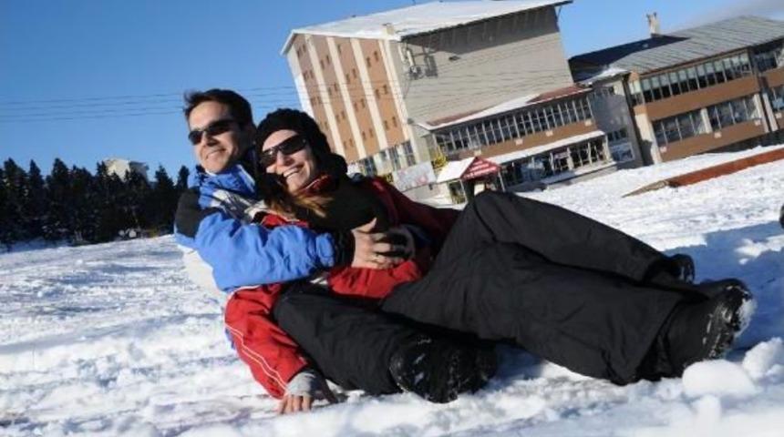 Uludağ'da kar kalınlığı 30 santime ulaştı