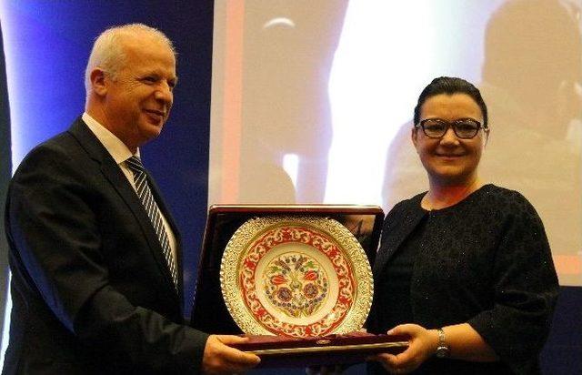 Sgk Başkanı İlhan: "sağlıkta Hekime Müracaat Oranı 2’den 8,2’ye Yükseldi" 1