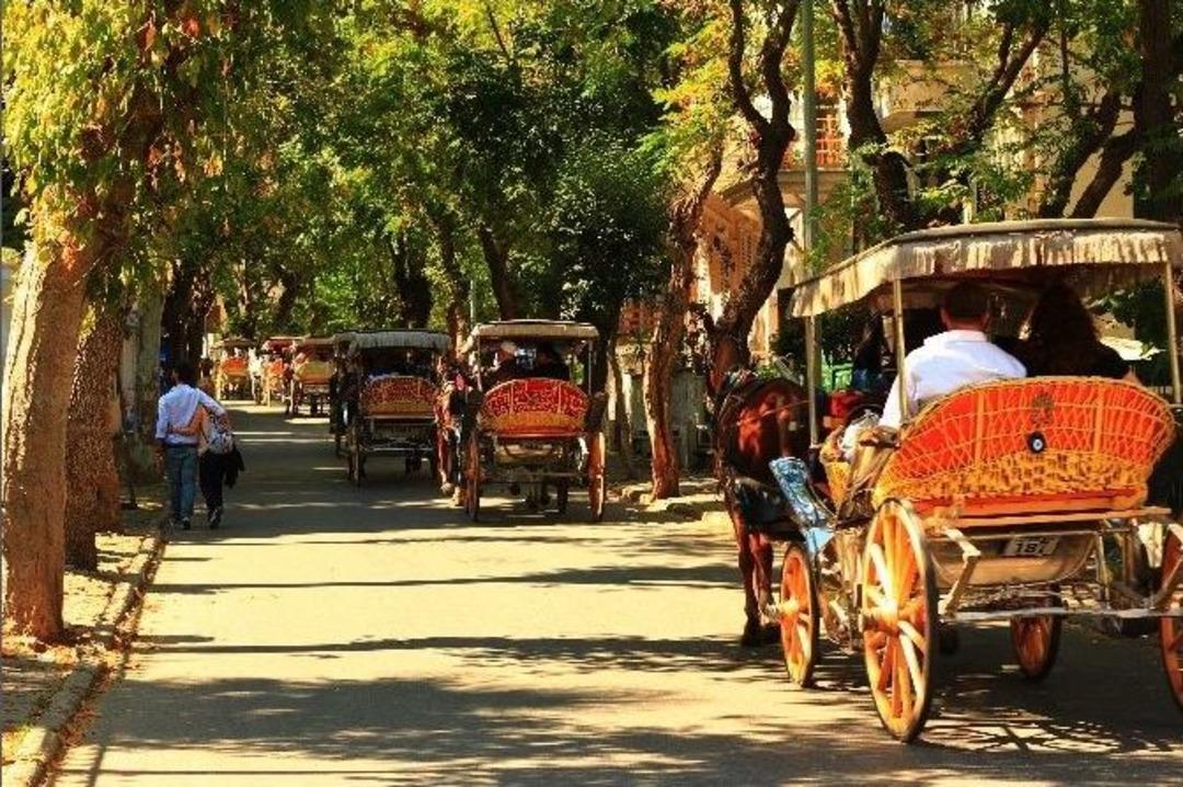 İstanbul&rsquo;da Mutlaka G&ouml;r&uuml;lmesi Gereken Yerler