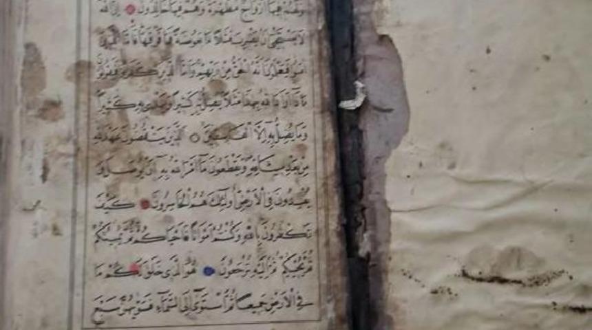 Adana'da 200 yıllık kuran-ı kerim &ccedil;alındı